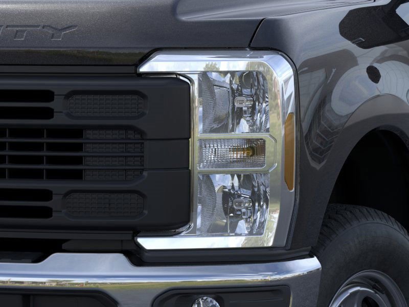 New 2026 Ford F250 XL image 18