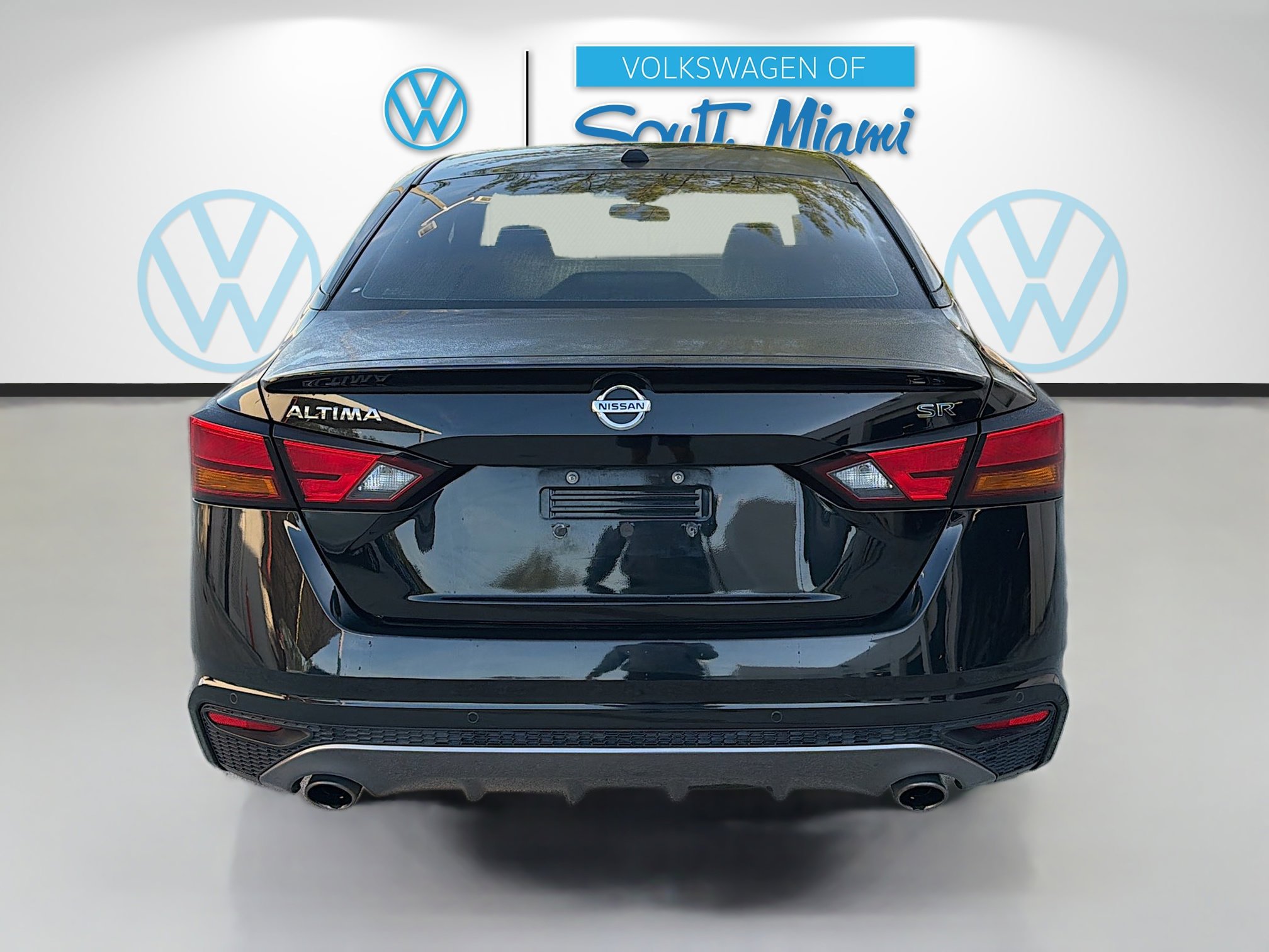 Used 2020 Nissan Altima 2.5 SR w/ Premium Package image 6