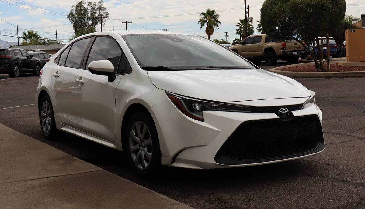 Used 2021 Toyota Corolla LE FWD image 14