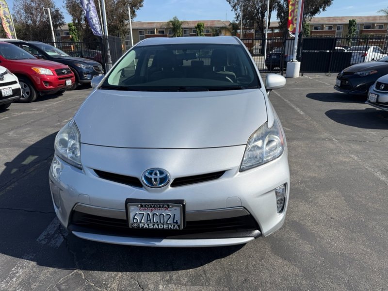 Used 2013 Toyota Prius Prime Plug-In Hybrid FWD image 2