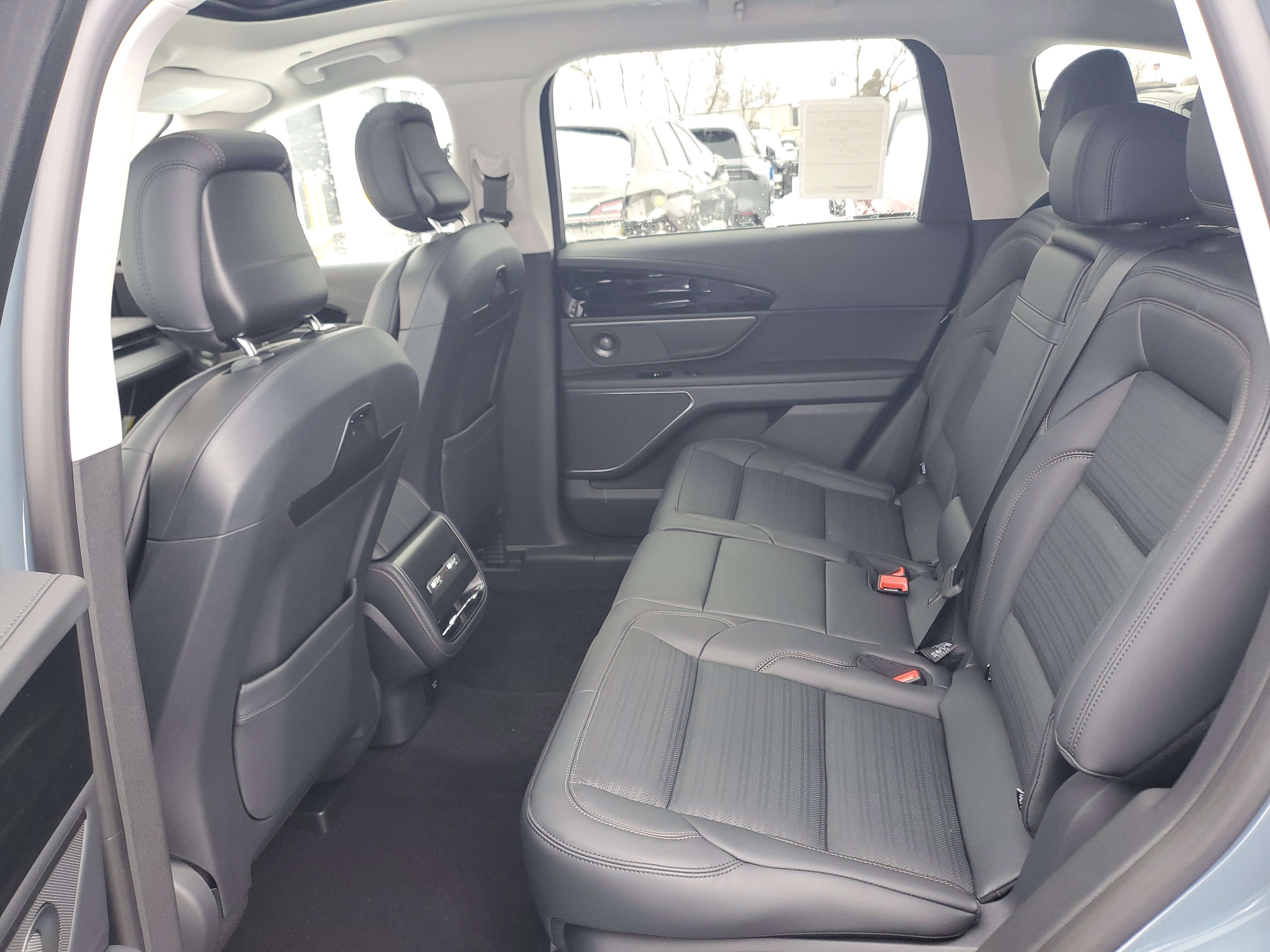 New 2026 Lincoln Nautilus Reserve w/ Jet Appearance Package image 28