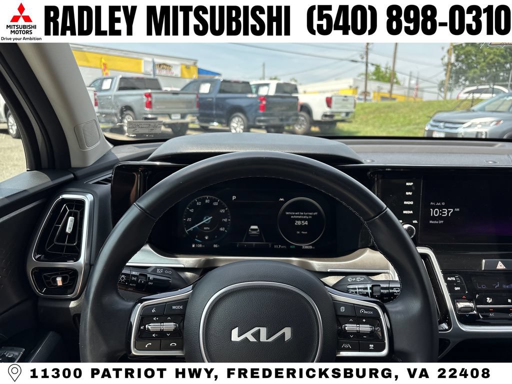 Used 2023 Kia Sorento SX FWD image 10