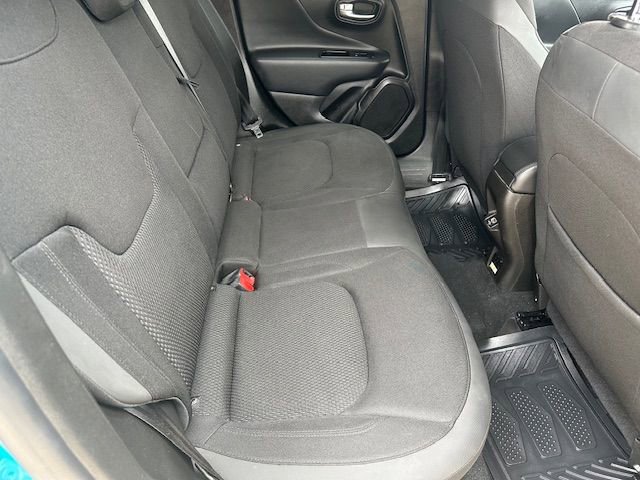 Used 2020 Jeep Renegade Altitude image 18