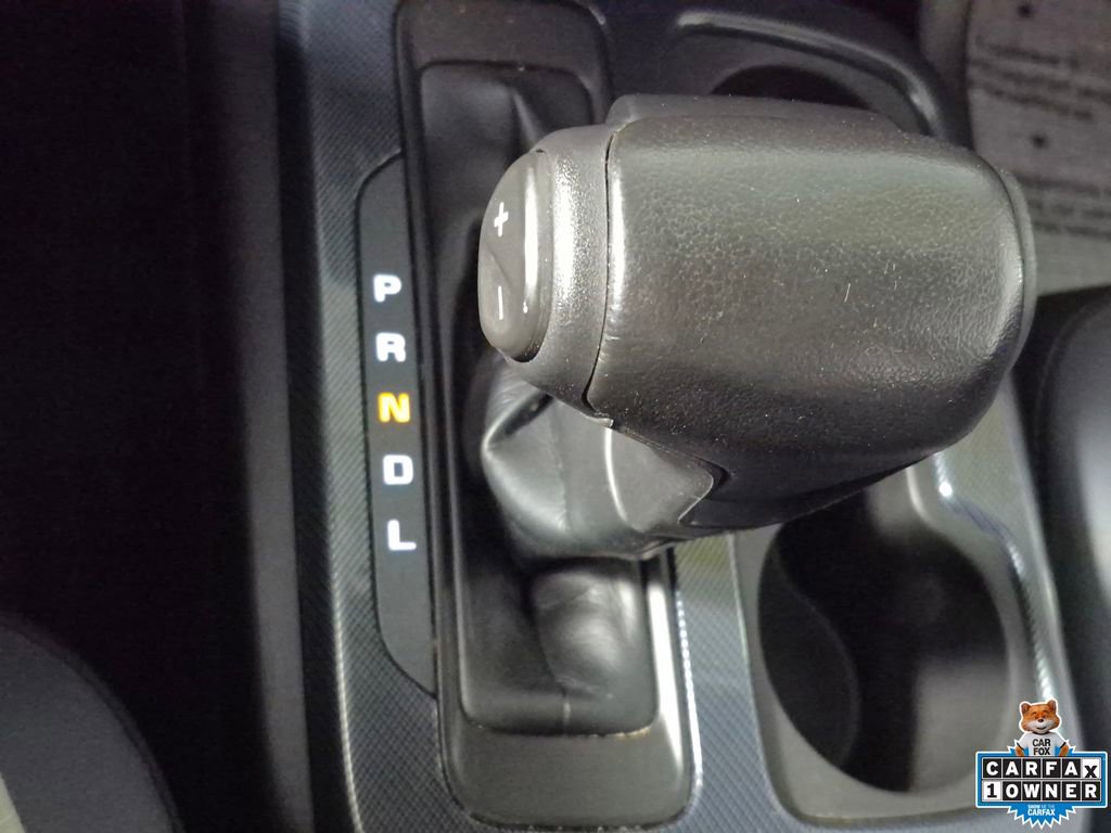 Used 2018 Chevrolet Colorado Z71 AWD/4WD image 17