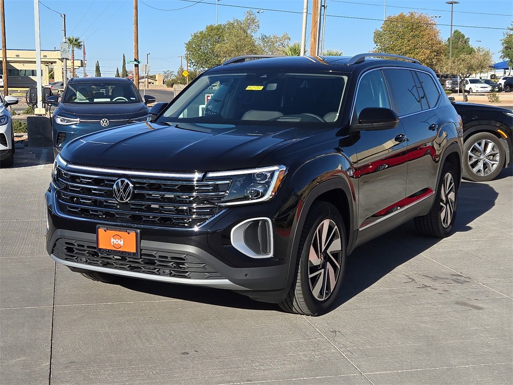Used 2025 Volkswagen Atlas SEL image 4
