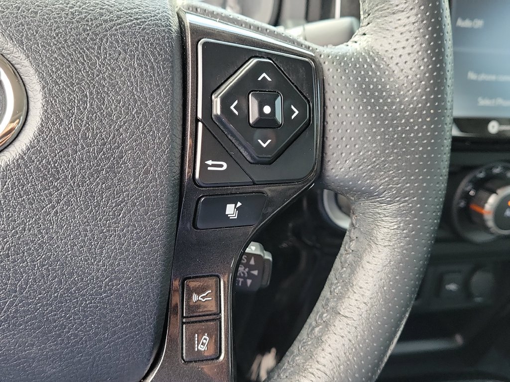 Certified 2023 Toyota 4Runner TRD Off-Road Premium w/ Moonroof Package AWD/4WD image 10