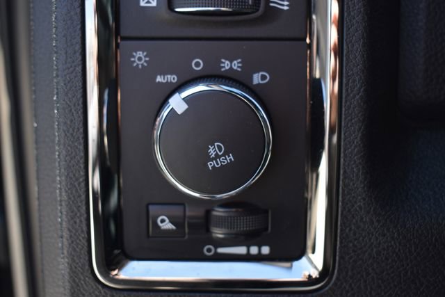 Used 2018 RAM 2500 Big Horn w/ Sport Appearance Group AWD/4WD image 24
