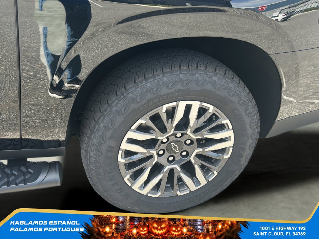 New 2026 Chevrolet Suburban Z71 w/ Z71 Off-Road Package AWD/4WD image 31