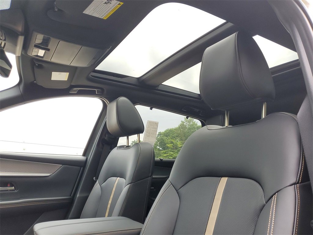 New 2025 MAZDA CX-70 3.3 Turbo S w/ Premium Package image 13