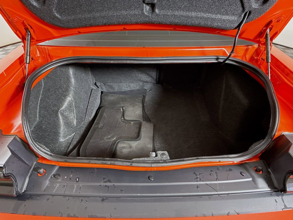 Used 2023 Dodge Challenger R/T w/ Plus Package image 25