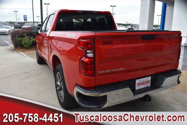 Used 2023 Chevrolet Silverado 1500 LT AWD/4WD image 7