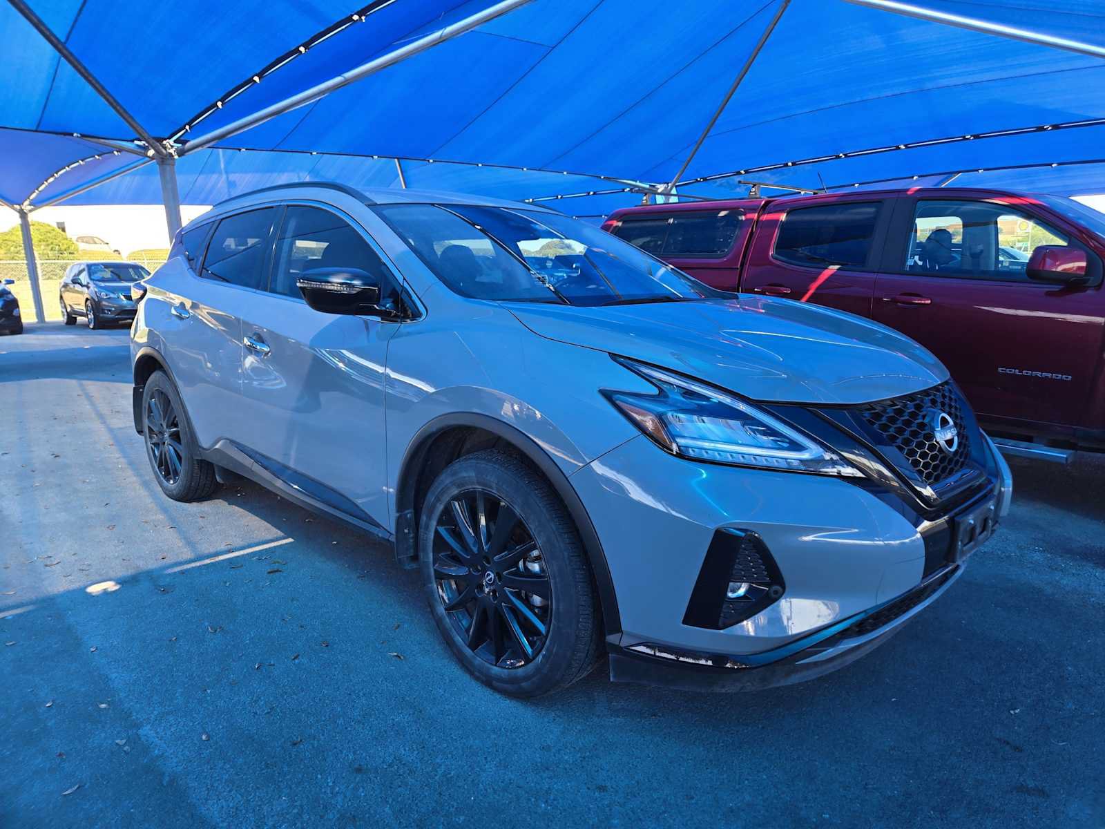 Used 2023 Nissan Murano SV w/ SV Midnight Edition Package FWD image 2