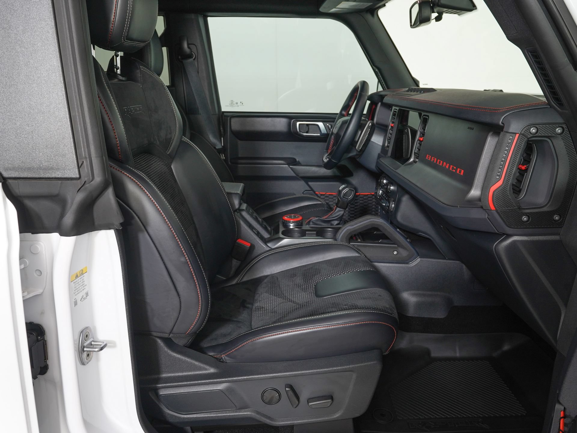 Used 2025 Ford Bronco Raptor AWD/4WD image 8