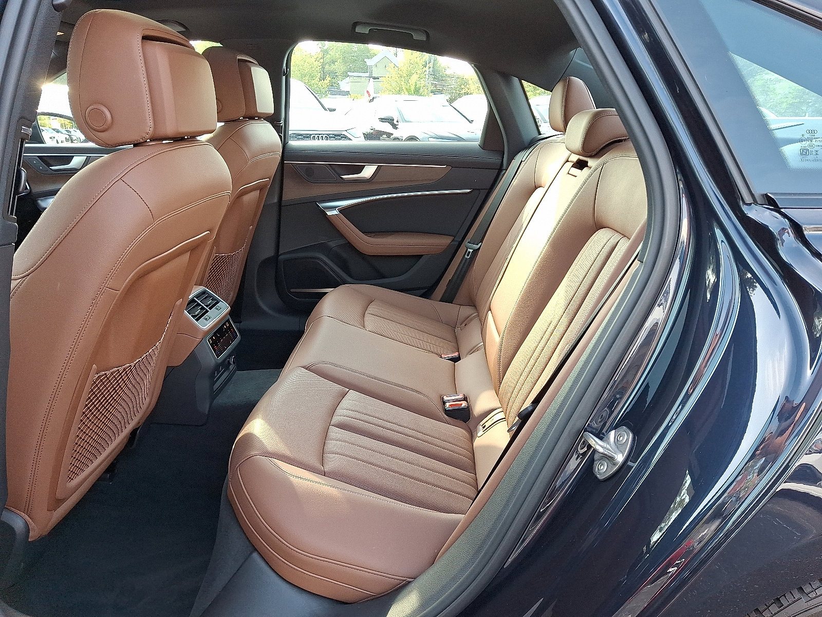 Certified 2025 Audi A6 Premium Plus w/ Premium Plus Package image 10