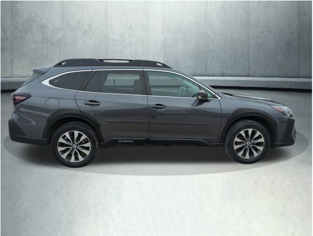 Used 2023 Subaru Outback Limited image 7