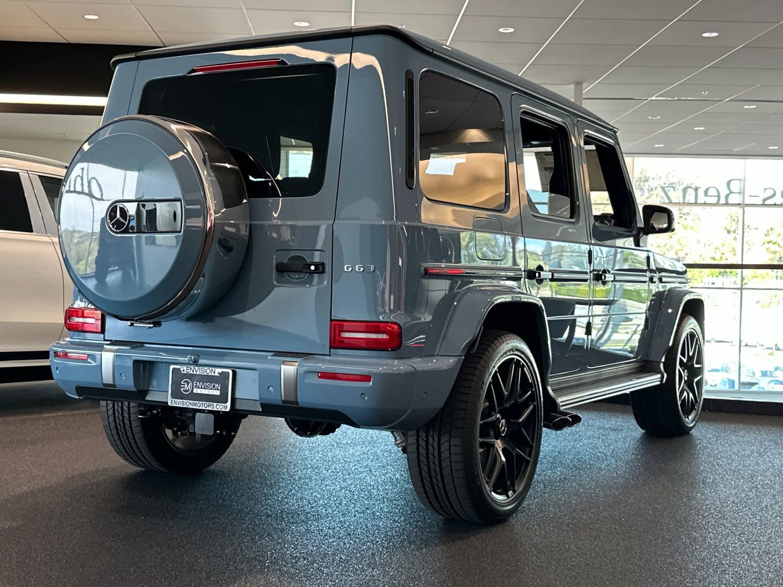 New 2026 Mercedes-Benz G 63 AMG 4MATIC image 3