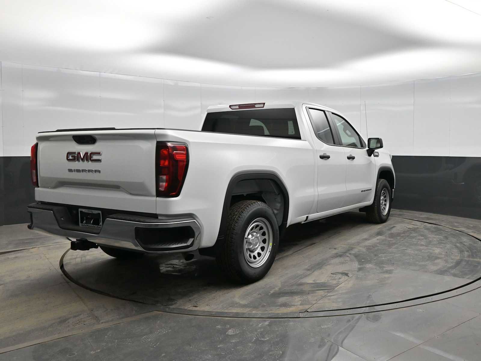 New 2026 GMC Sierra 1500 Pro w/ Pro Value Package image 7