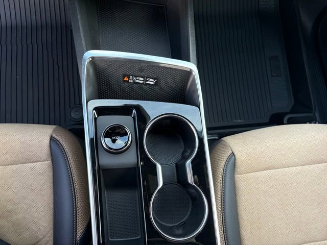 New 2026 Chevrolet Equinox ACTIV image 17