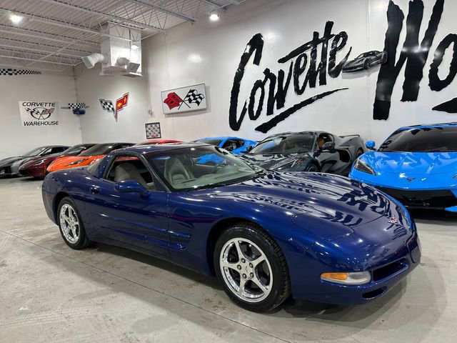 Used 2004 Chevrolet Corvette Coupe w/ Preferred Equipment Group image 21