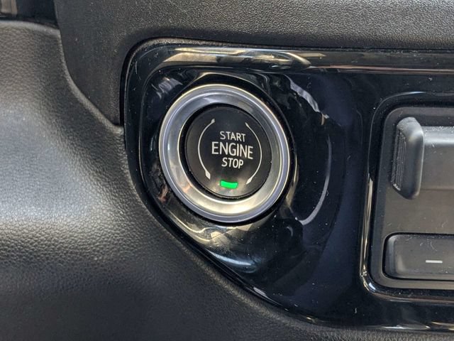 Used 2024 Chevrolet Silverado 1500 LTZ AWD/4WD image 28