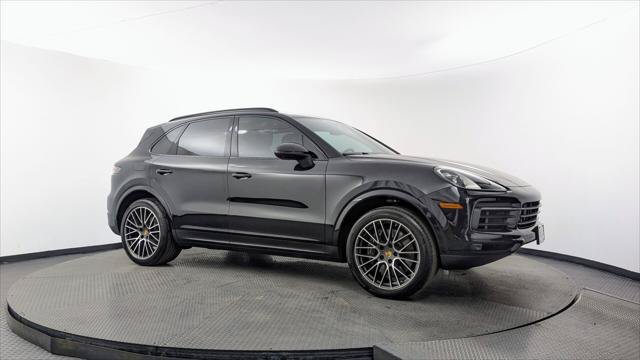 Used 2023 Porsche Cayenne Platinum Edition AWD/4WD image 8