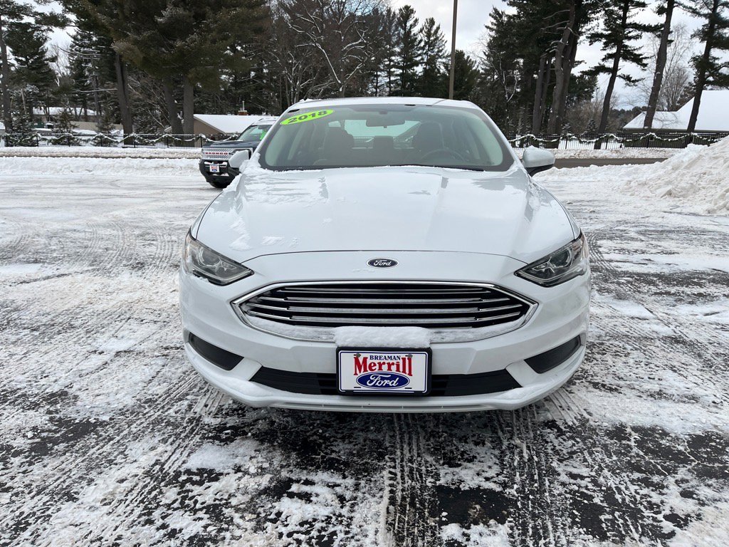 Used 2018 Ford Fusion S image 2