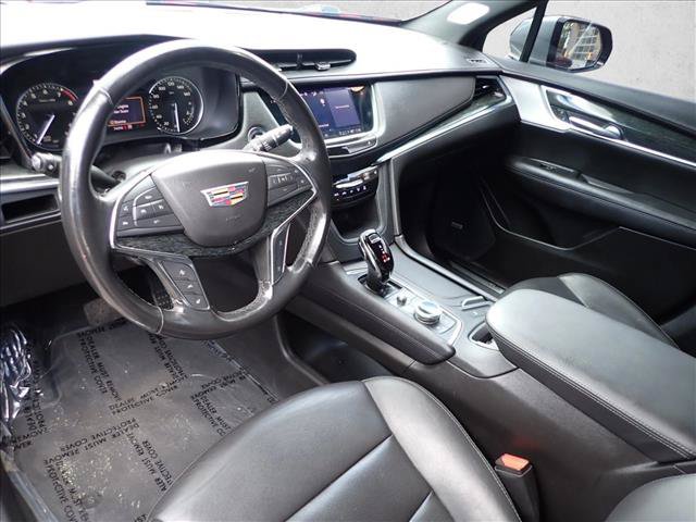 Used 2023 Cadillac XT5 Premium Luxury AWD/4WD image 11