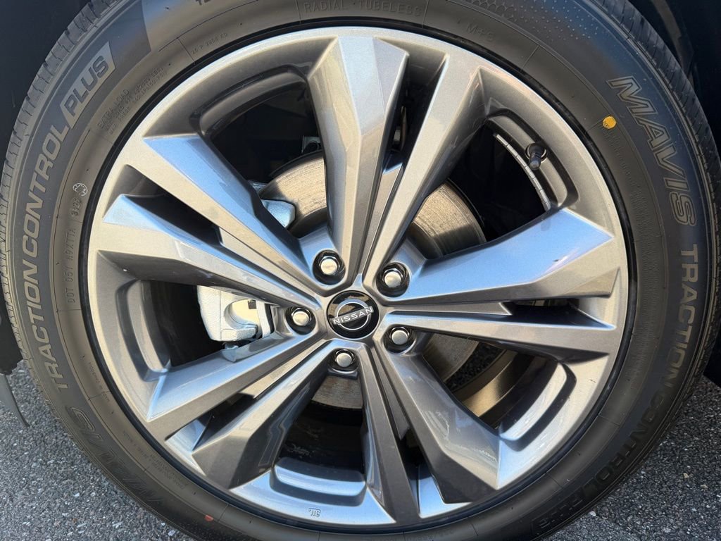 Used 2023 Nissan Murano Platinum w/ Cargo Package image 26