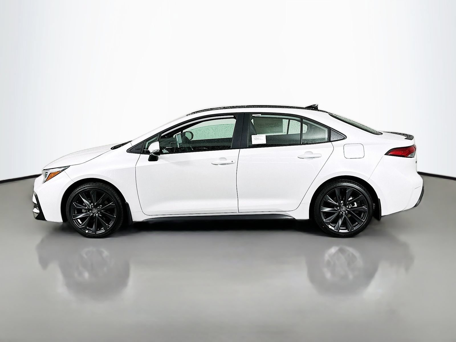 New 2026 Toyota Corolla XSE FWD image 4