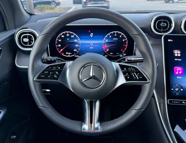 Used 2026 Mercedes-Benz GLC 300 4MATIC image 13