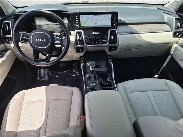 Used 2022 Kia Sorento EX FWD image 18