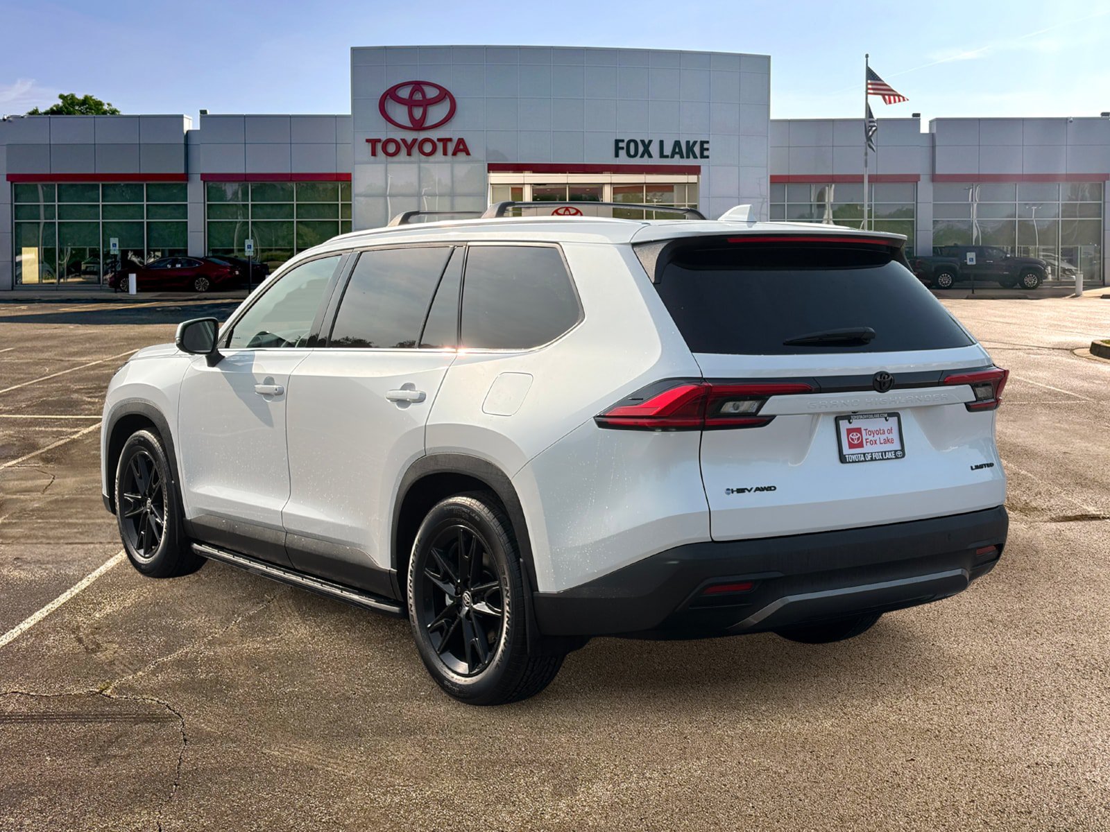 Used 2024 Toyota Grand Highlander AWD Hybrid image 3