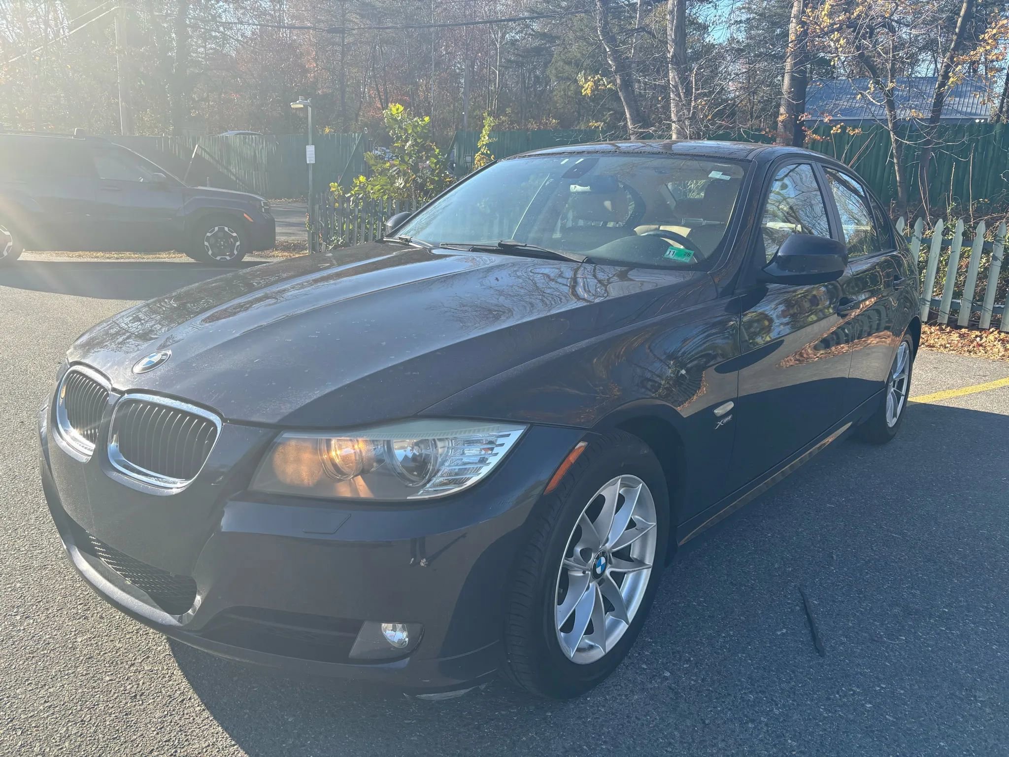 Used 2010 BMW 328i xDrive Sedan image 1