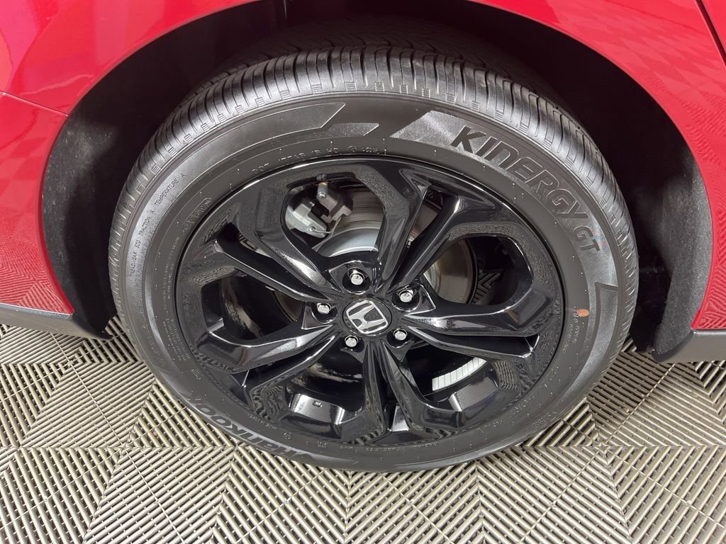 Certified 2025 Honda Accord SE image 16