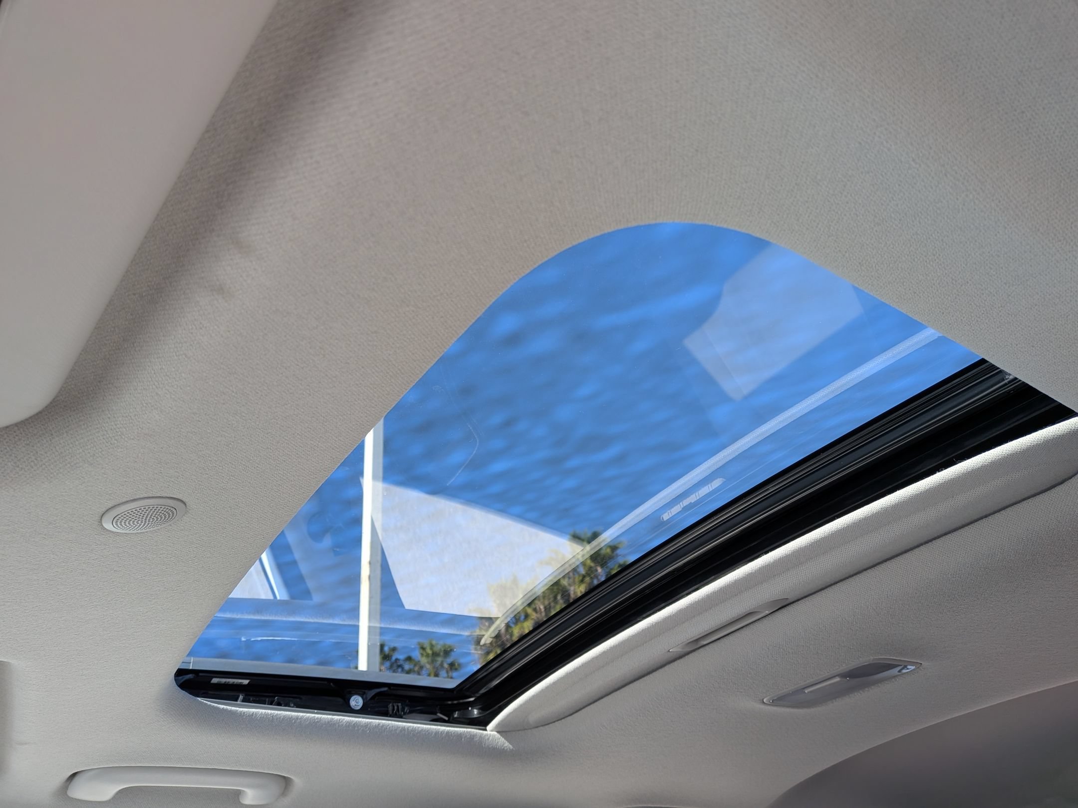 New 2026 Hyundai Venue SEL FWD image 19