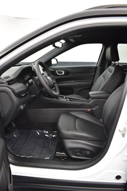 New 2026 Jeep Compass Limited AWD/4WD image 7