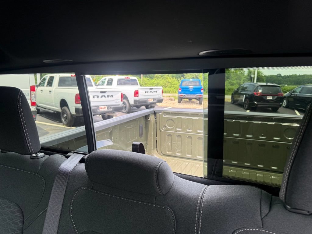 New 2026 RAM 1500 Express AWD/4WD image 43