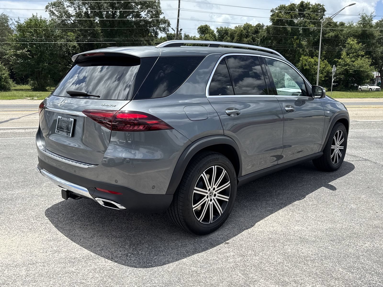 New 2025 Mercedes-Benz GLE 450e 4MATIC image 5