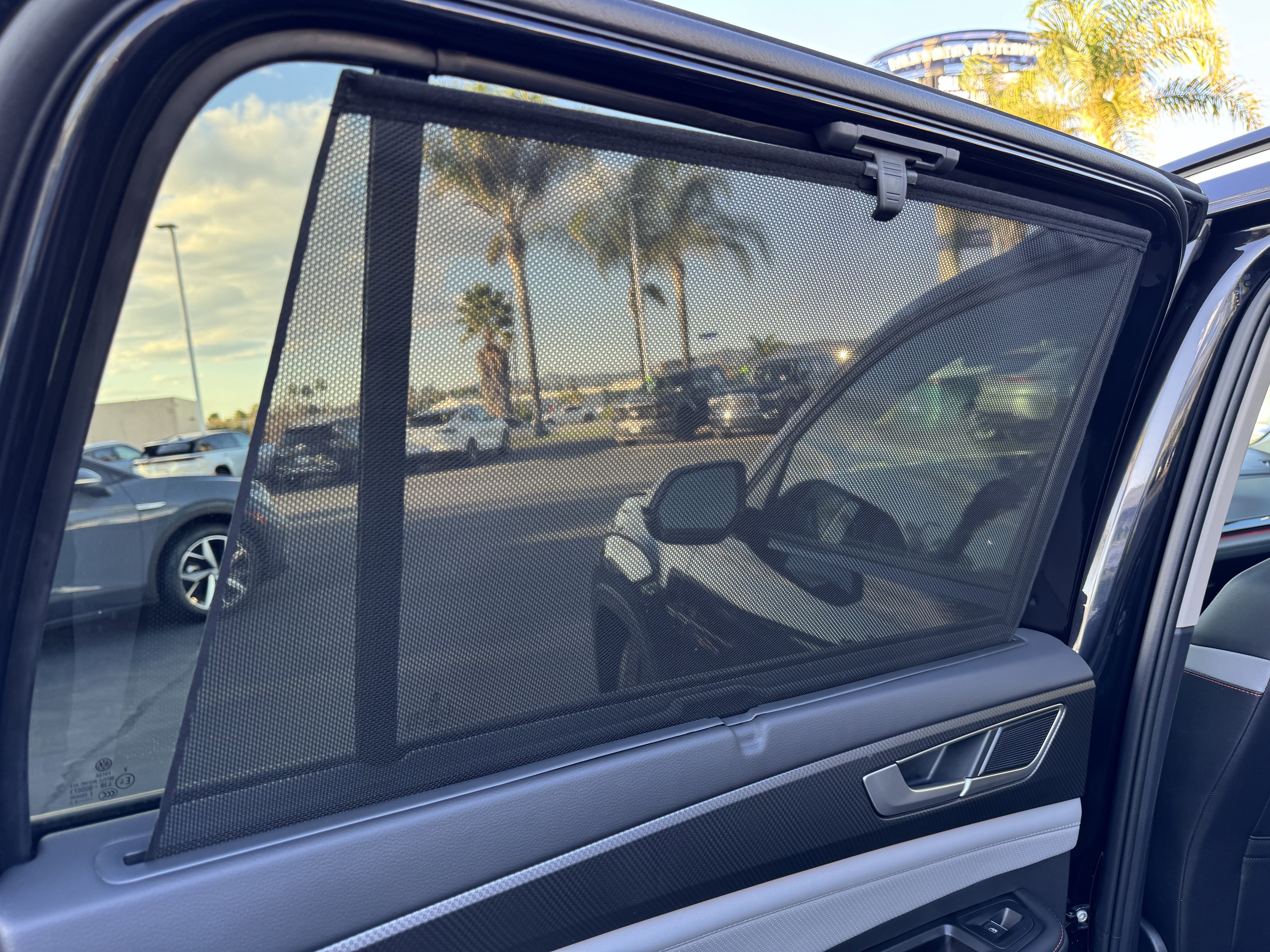 Certified 2025 Volkswagen Atlas Peak Edition SE AWD/4WD image 36