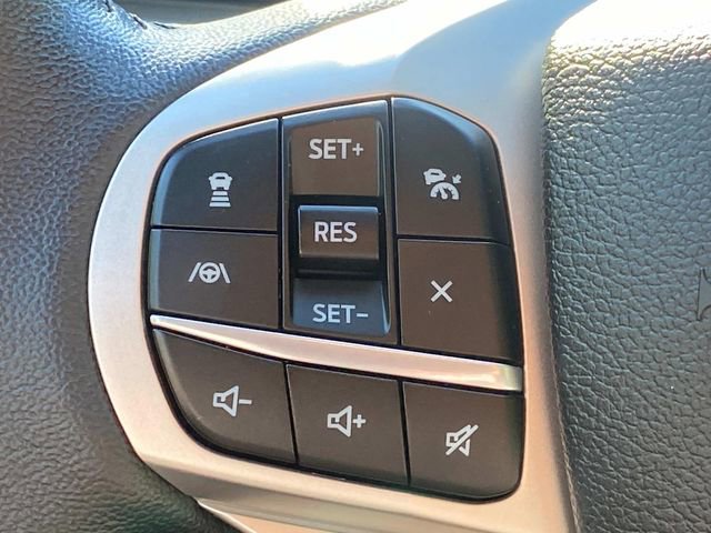 Used 2023 Ford Explorer XLT w/ Equipment Group 202A image 21