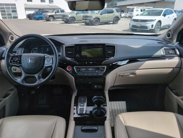Used 2019 Honda Pilot Touring image 13