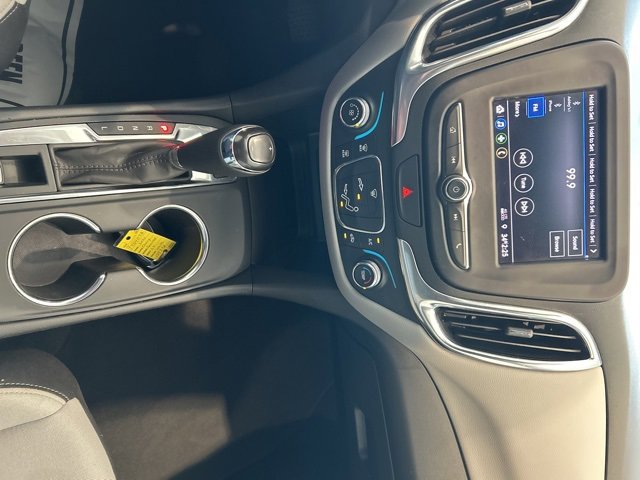 Used 2021 Chevrolet Equinox LS w/ LS Convenience Package image 14