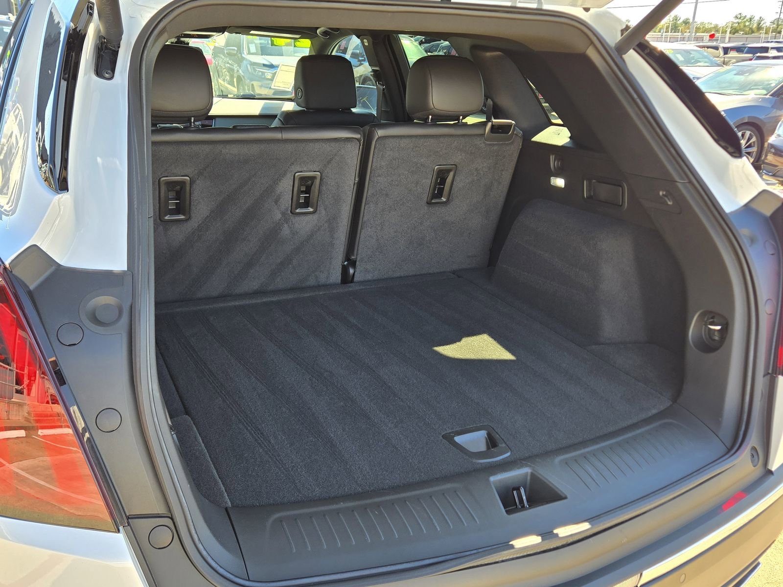 Used 2024 Cadillac XT5 Luxury image 19