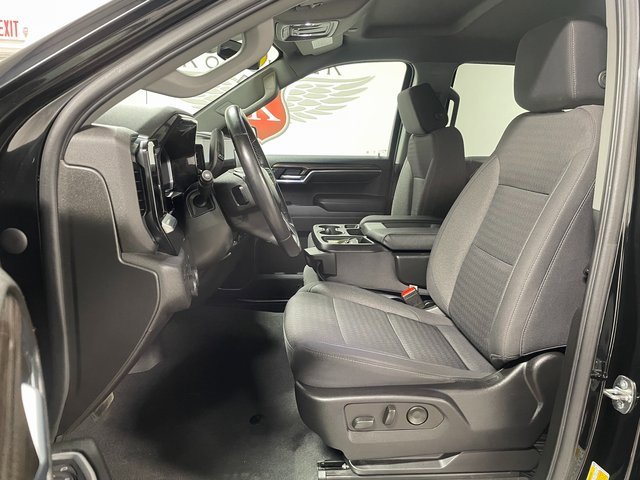 Used 2022 Chevrolet Silverado 1500 LT image 11