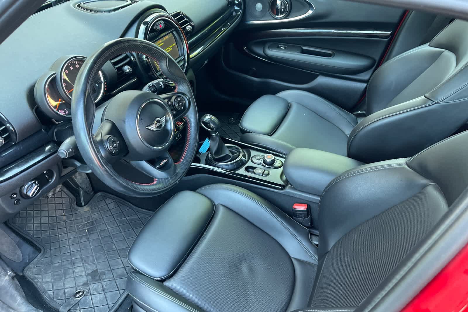 Used 2017 MINI Cooper Clubman ALL4 AWD/4WD image 9