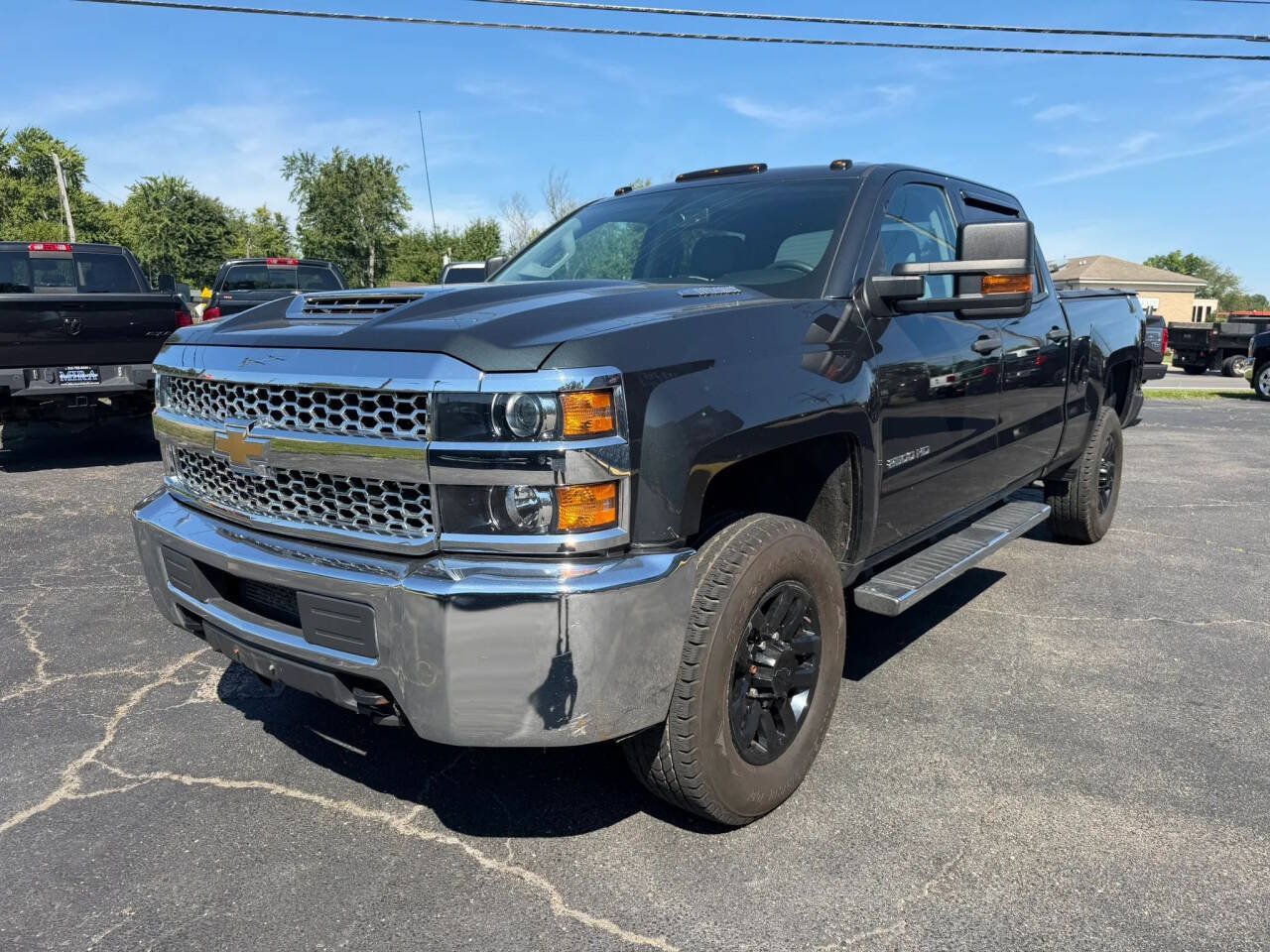 Used 2019 Chevrolet Silverado 2500 W/T AWD/4WD image 12