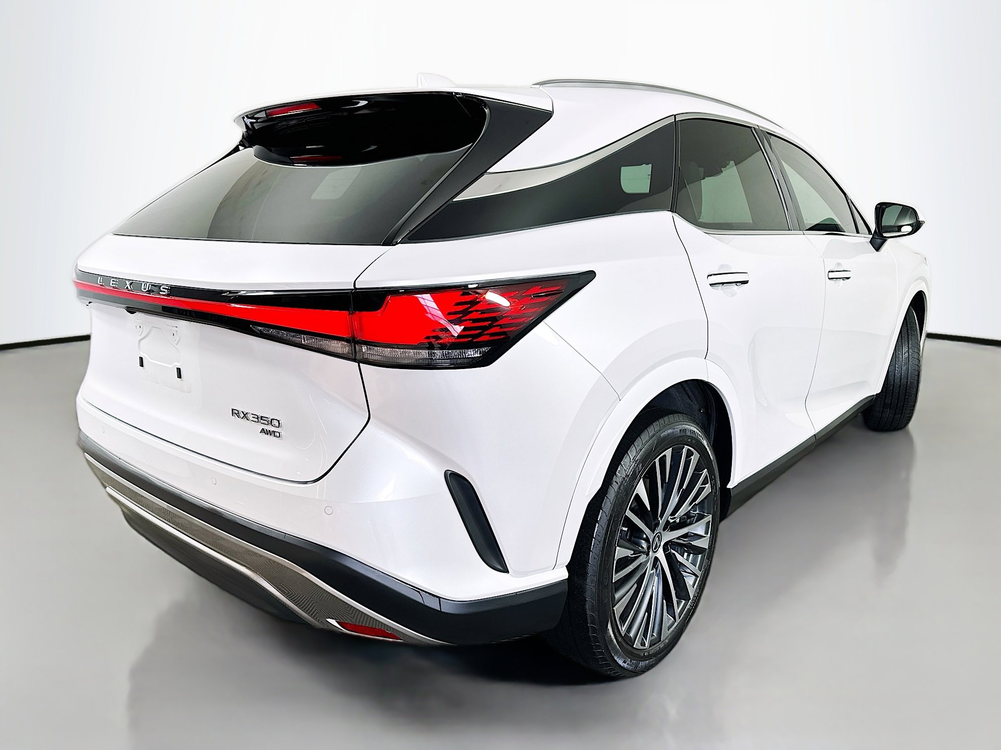 Used 2023 Lexus RX 350 Premium Plus w/ Cold Area Package image 7