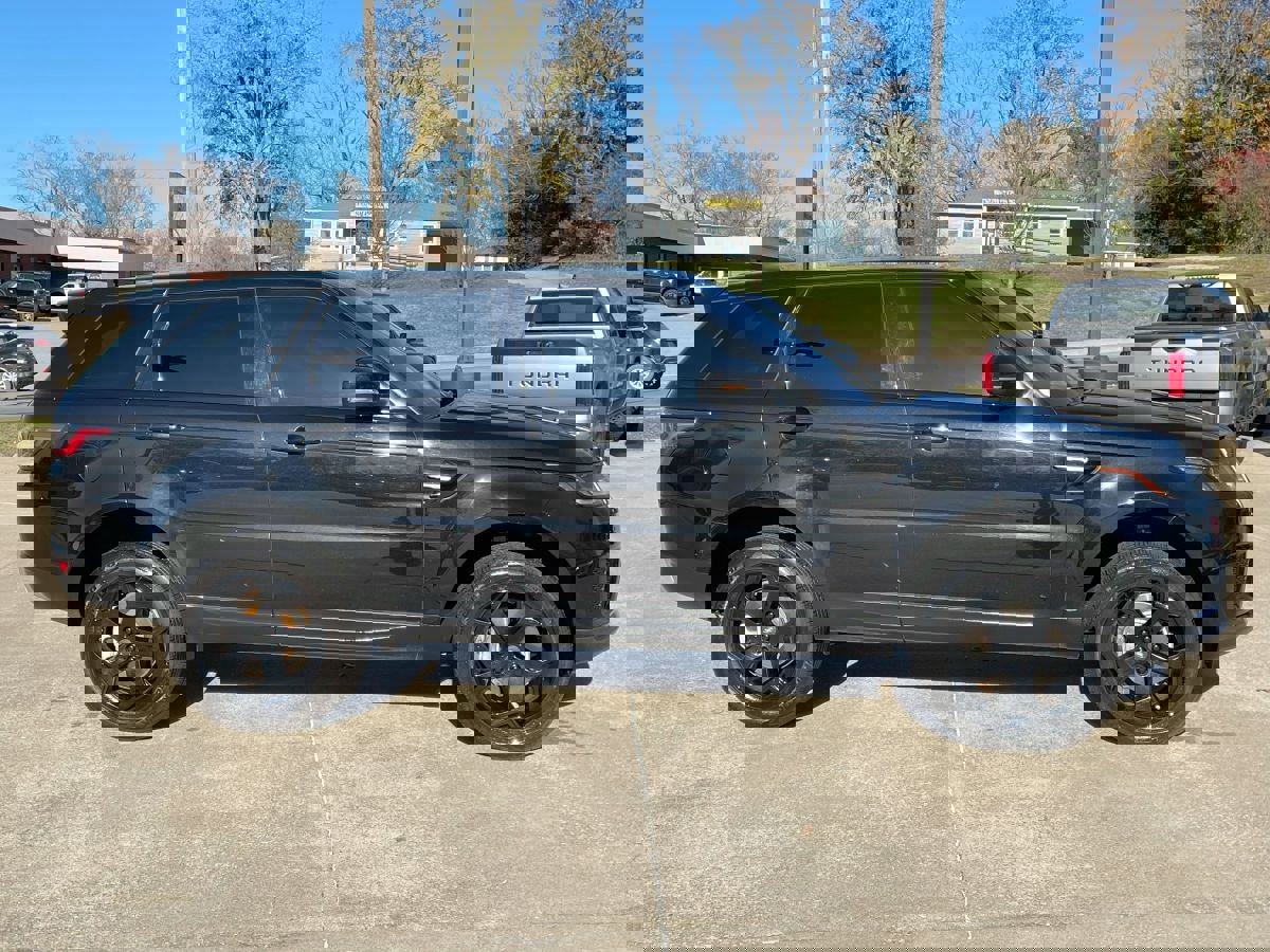 Used 2019 Land Rover Range Rover Sport SE image 4