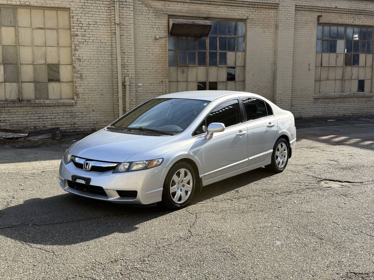 Used 2010 Honda Civic LX image 2
