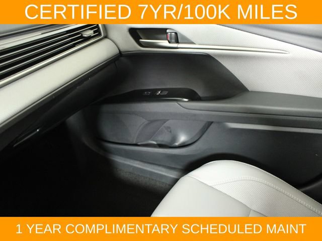 Used 2026 Toyota Camry SE w/ Multimedia Upgrade Package FWD image 14